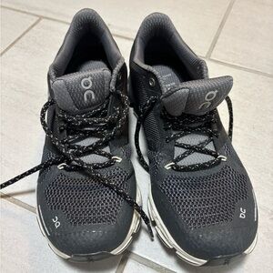 On Running Men's Black and Gray Athletic Shoes